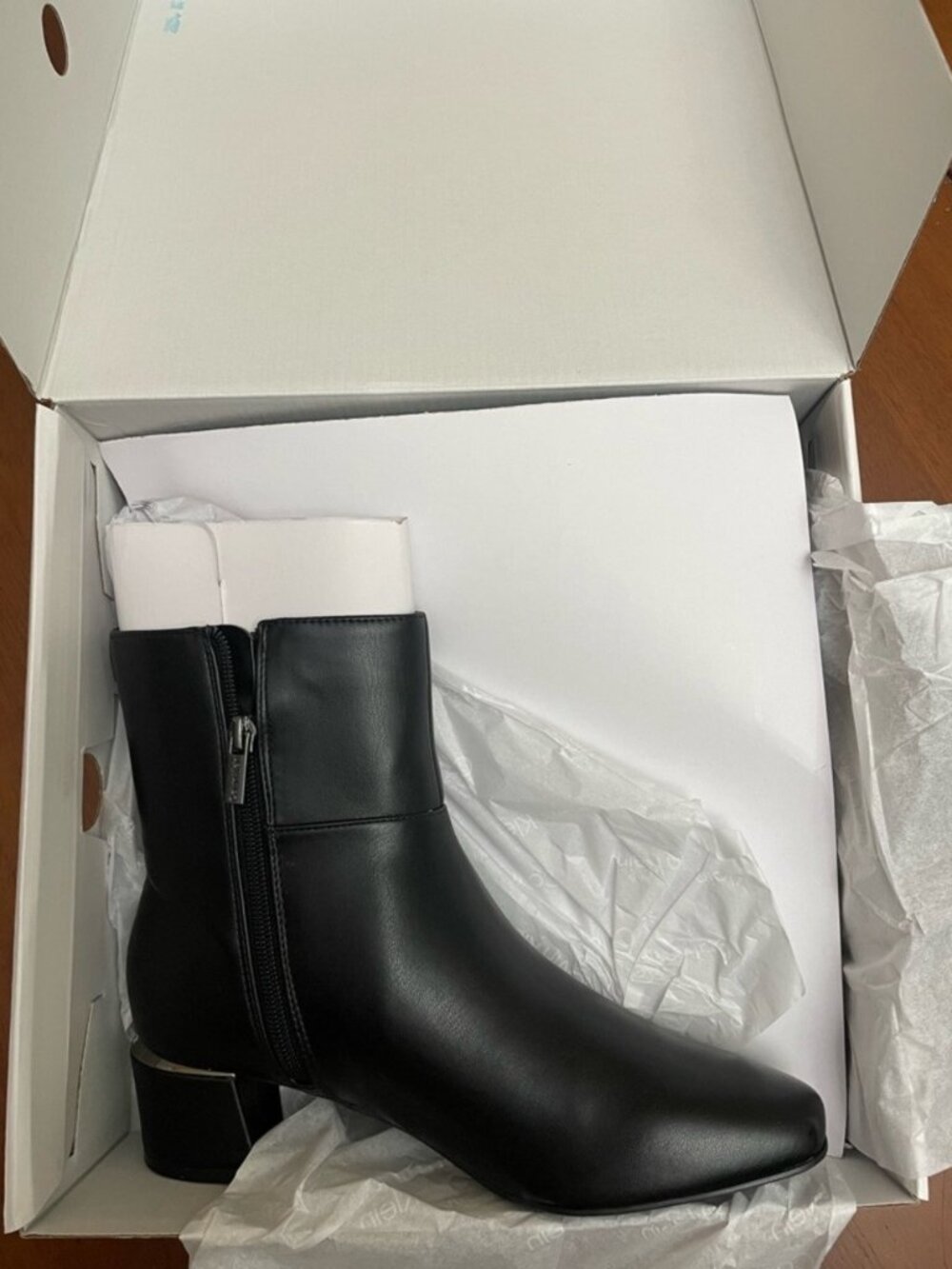#22 Calvin Klein Women's Parry Block Heel Ankle Booties - Black Smooth - Picture 11 of 16